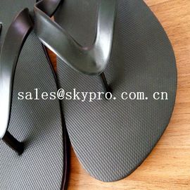 Flip-flop normali neri comodi/pantofole resistenti all'uso della spiaggia estate dei sandali