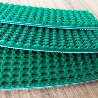 Nastro trasportatore in PVC leggero a risparmio energetico, largo 3300 mm, per applicazioni industriali