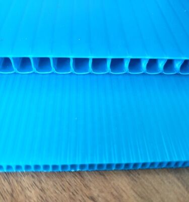 Lastra ondulata in plastica PP riciclabile e impermeabile di dimensioni personalizzate per imballaggi di scatole