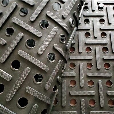 Fogli di gomma di drenaggio anti-fatica resistenti all'olio 1450*850*8mm Mat