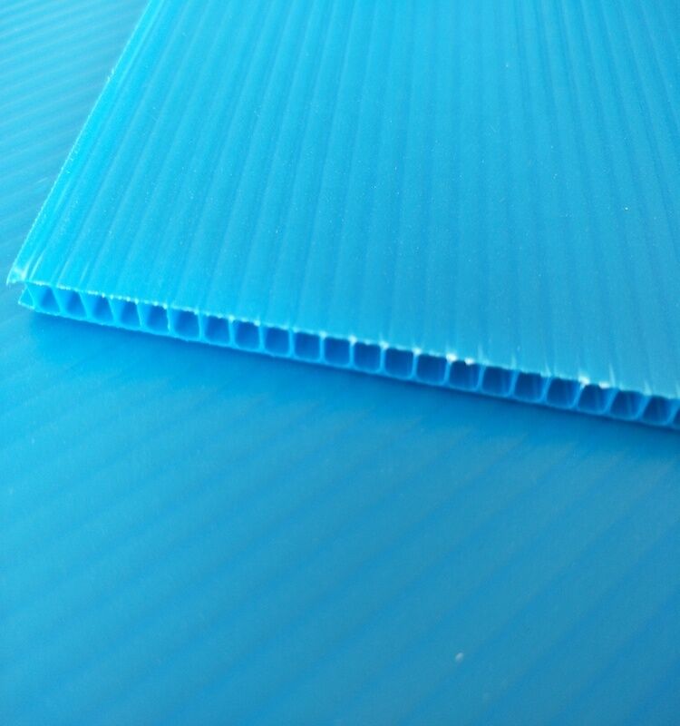 Lastra ondulata in plastica PP riciclabile e impermeabile di dimensioni personalizzate per imballaggi di scatole
